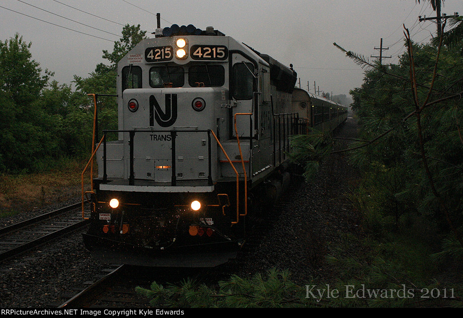 NJT GP40PH-2B #4215